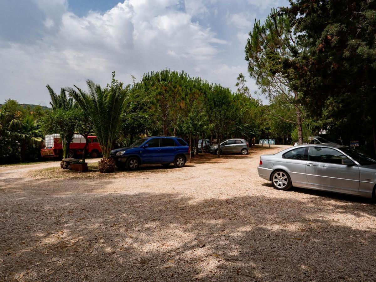 Residence L'Ulivo บูโดนี ภายนอก รูปภาพ