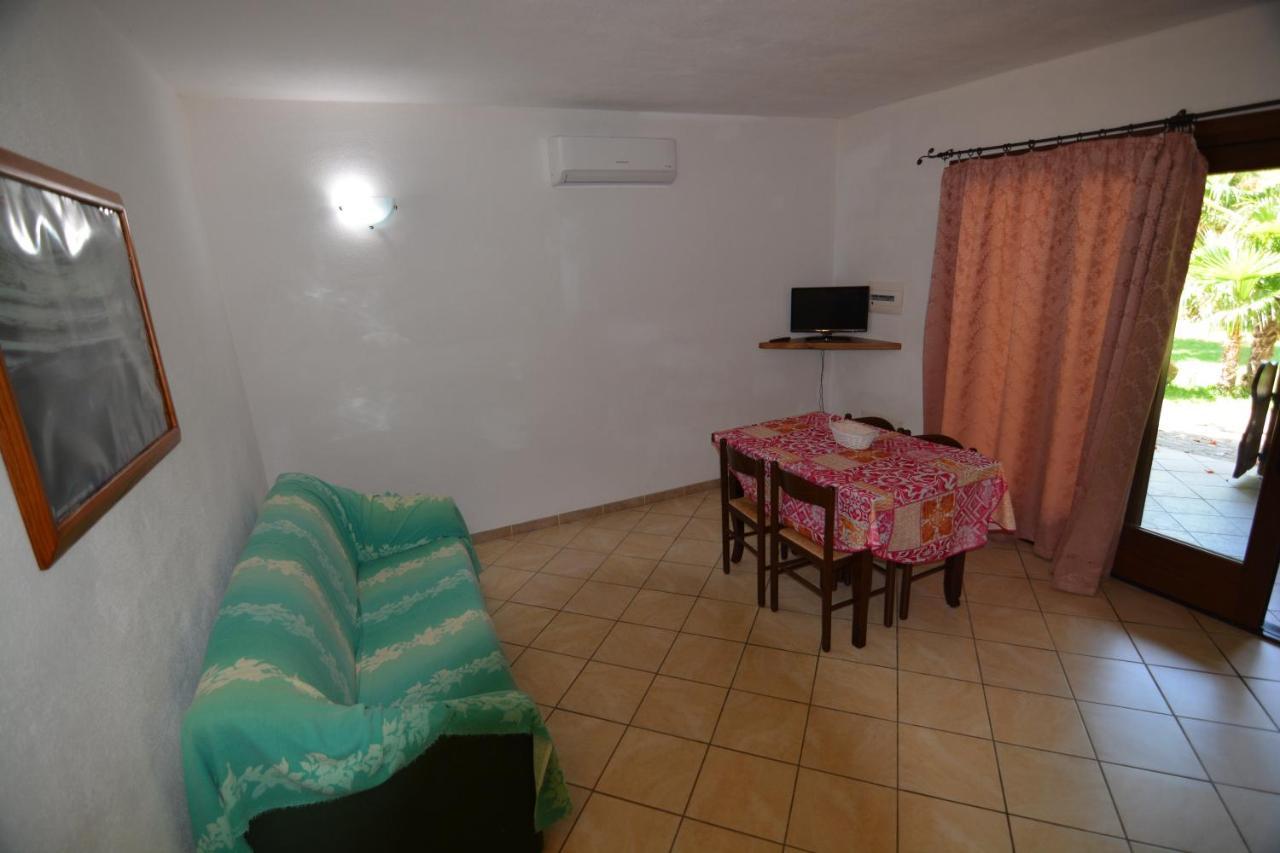 Residence L'Ulivo บูโดนี ภายนอก รูปภาพ
